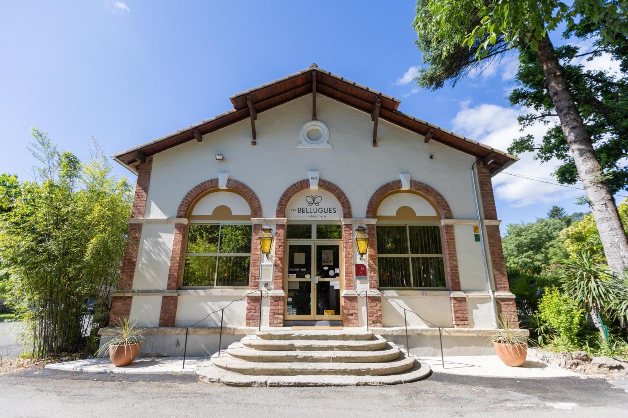 Hotel Les Bellugues Saint-Jean-du-Gard Extérieur photo