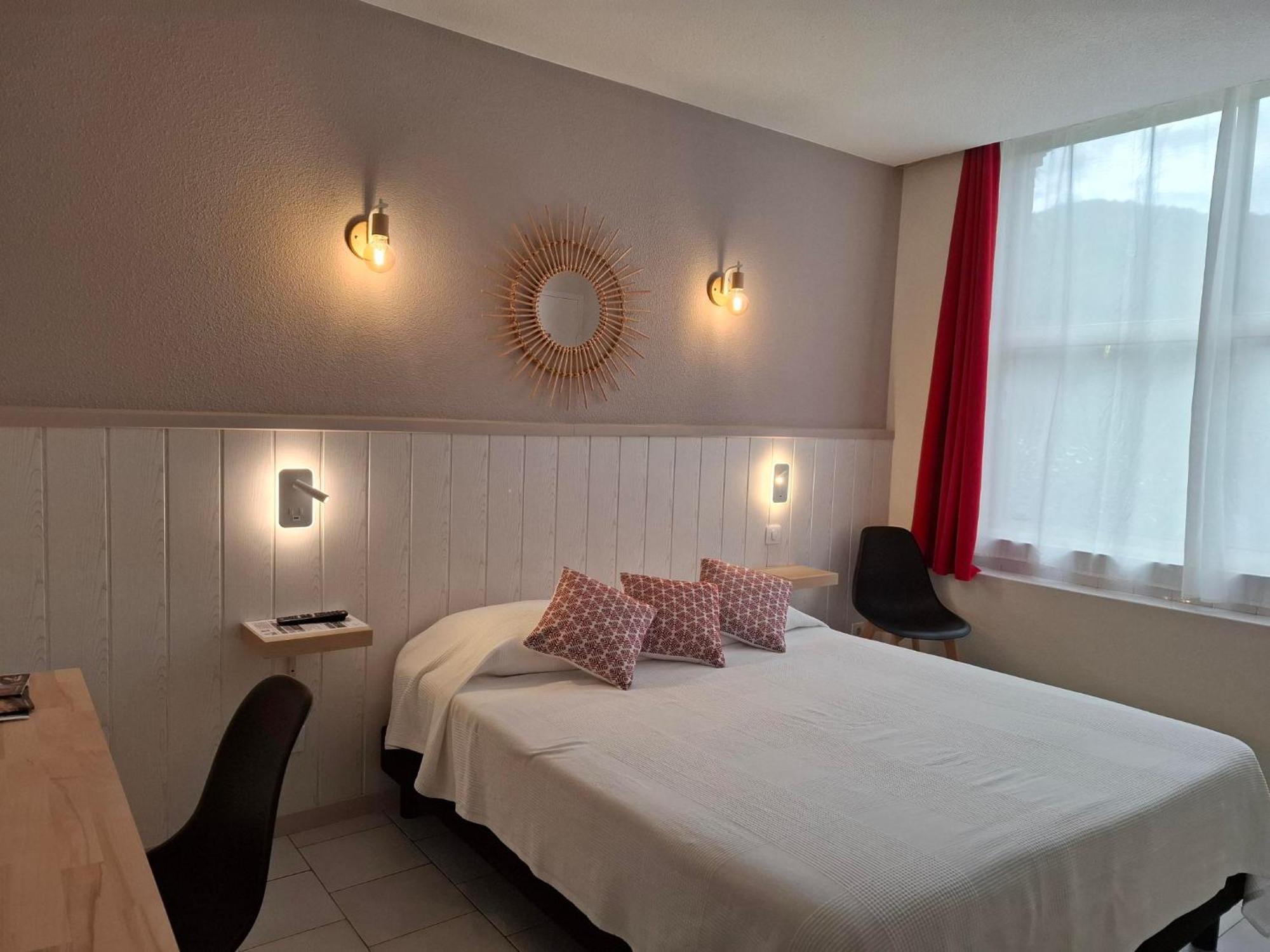Hotel Les Bellugues Saint-Jean-du-Gard Extérieur photo