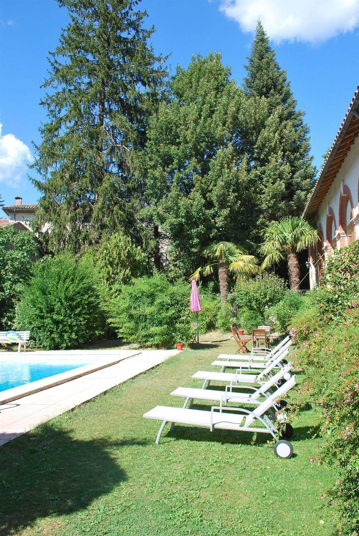Hotel Les Bellugues Saint-Jean-du-Gard Extérieur photo